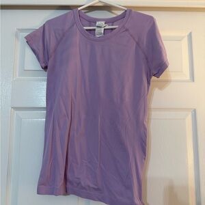 Women's athleta top